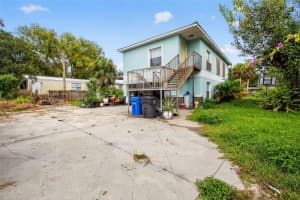 10012 Lula St, GIBSONTON