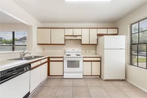 605 SWALLOW COURT, APOPKA, FL 32712 - MLS#MFRO6340002