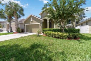 890 MARISA LN, KISSIMMEE, FL 34744 - MLS#MFRO6340059