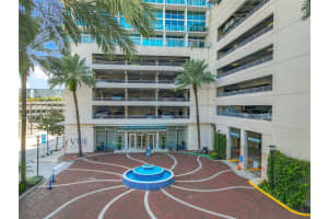 150 E Robinson St #2006, ORLANDO