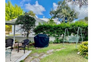 145 6TH AVENUE, MOUNT DORA, FL 32757 - MLS#MFRO6340174