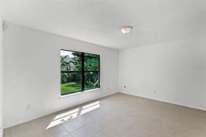 4864 OLD OAK TREE COURT, ORLANDO, FL 32808 - MLS#MFRO6340200