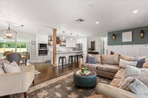 2405 NANCY STREET, ORLANDO, FL 32806 - MLS#MFRO6340207