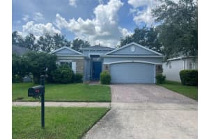 3436 Gerber Daisy Ln, OVIEDO