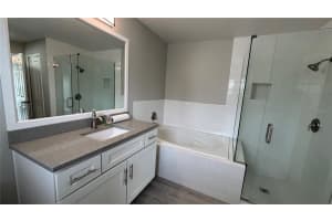 6442 LONG BREEZE ROAD, ORLANDO, FL 32810 - MLS#MFRO6340309