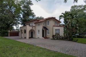 732 EDGEWATER DRIVE, ORLANDO, FL 32804 - MLS#MFRO6340324