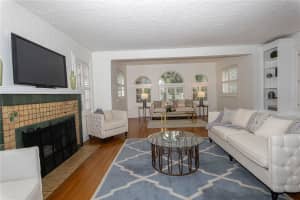 732 EDGEWATER DRIVE, ORLANDO, FL 32804 - MLS#MFRO6340324