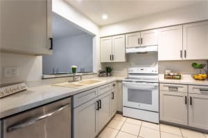 4428 MIDDLEBROOK ROAD, ORLANDO, FL 32811 - MLS#MFRO6340364