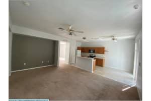 2741 PORTCHESTER COURT, KISSIMMEE, FL 34744 - MLS#MFRO6340392