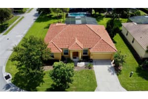 4036 Oakrise Loop, DAVENPORT