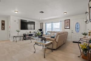 1421 AVENUE G NE, WINTER HAVEN, FL 33881 - MLS#MFRO6340518