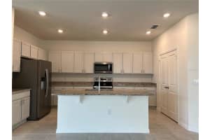 9023 HOOTON WAY, DAVENPORT, FL 33896 - MLS#MFRO6340554