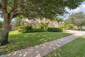 327 SOUTHAMPTON DRIVE, INDIALANTIC, FL 32903 - MLS#MFRO6340567