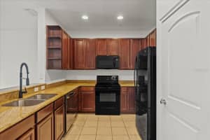 11 HARDING STREET, ORLANDO, FL 32806 - MLS#MFRO6340654