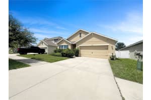 8204 BILSTON VILLAGE LANE, GIBSONTON, FL 33534 - MLS#MFRO6340677