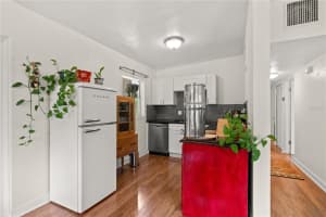 1421 NEW HAMPSHIRE STREET, ORLANDO, FL 32804 - MLS#MFRO6340690