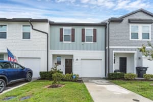 699 Madison Dr, DAVENPORT