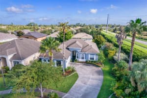 800 CHAMPION WOODS COURT, SANFORD, FL 32771 - MLS#MFRO6340726