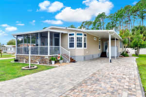 924 BLUE HERON BOULEVARD, OSTEEN, FL 32764 - MLS#MFRO6340784