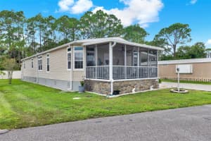 924 BLUE HERON BOULEVARD, OSTEEN, FL 32764 - MLS#MFRO6340784