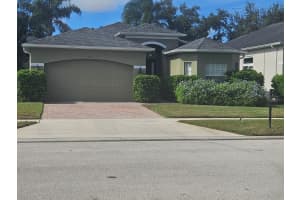 3476 Gerber Daisy Ln, OVIEDO