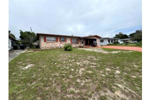 2008 CRICKET DRIVE, ORLANDO, FL 32808 - MLS#MFRO6340889