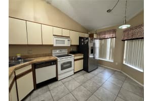 99 LAKEPOINTE CIRCLE, KISSIMMEE, FL 34743 - MLS#MFRO6340924