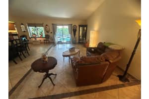 7331 NW 49TH ST, LAUDERHILL, FL 33319 - MLS#MFRO6340947