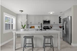 12605 SOMERSET OAKS STREET, ORLANDO, FL 32828 - MLS#MFRO6341001