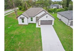 894 PINE AVENUE, ORANGE CITY, FL 32763 - MLS#MFRO6341030