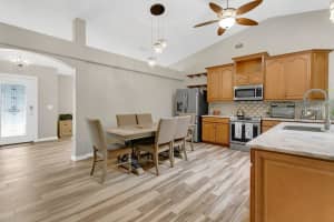 13804 VALLEYBROOKE LANE, ORLANDO, FL 32826 - MLS#MFRO6341081