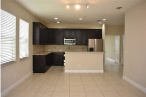 5060 CREEKSIDE PARK AVENUE, ORLANDO, FL 32811 - MLS#MFRO6341083