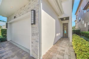 837 DESERT MOUNTAIN COURT, REUNION, FL 34747 Sold 03/13/26