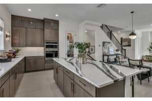 2269 VALENTINE ALLEY, ORLANDO, FL 32804 - MLS#MFRO6341104