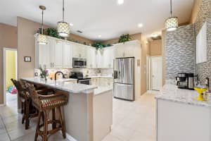 1105 SHADOWBROOK TRAIL, WINTER SPRINGS, FL 32708 - MLS#MFRO6341118