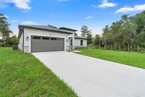 878 PINE AVENUE, ORANGE CITY, FL 32763 Sold 10/21/25
