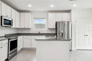 8271 WAKEFIELD DRIVE, DUNNELLON, FL 34434 - MLS#MFRO6341191