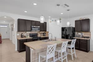 807 WILLIAM WAY, HAINES CITY, FL 33844 - MLS#MFRO6341217