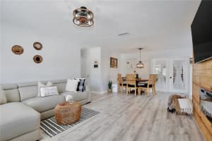 120 LYNNHURST DRIVE, ORMOND BEACH, FL 32176 - MLS#MFRO6341381