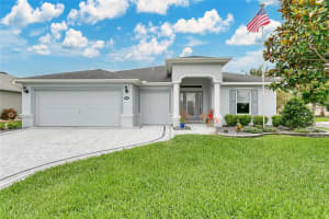 4002 Richmond Xing, LEESBURG