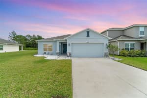 4258 SOUTHERN VISTA LOOP, ST CLOUD, FL 34772 - MLS#MFRO6341448