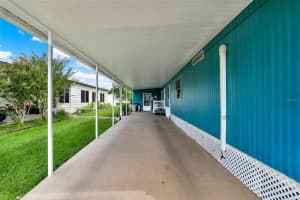 904 BLUE HERON BOULEVARD, OSTEEN, FL 32764 - MLS#MFRO6341498