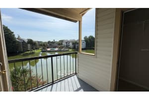 1940 LAKE ATRIUMS CIRCLE, ORLANDO, FL 32839 - MLS#MFRO6341548