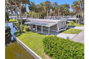52 Sabal Palm Cir, EUSTIS