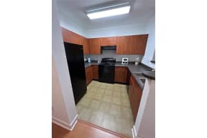 304 SOUTH STREET, ORLANDO, FL 32801 - MLS#MFRO6341573