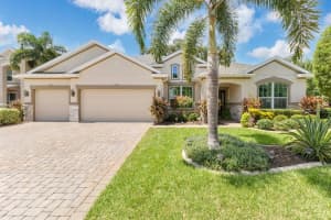 1640 LAKE PARKWAY DRIVE, ST CLOUD, FL 34771 - MLS#MFRO6341579