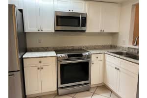 410 POPLAR COURT, MAITLAND, FL 32751 - MLS#MFRO6341600