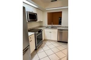 410 POPLAR COURT, MAITLAND, FL 32751 - MLS#MFRO6341600