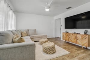 4711 FOREST GLEN DRIVE, NORTH FORT MYERS, FL 33903 - MLS#MFRO6341655