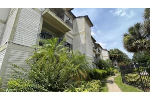 1972 Lake Atriums Cir #181, ORLANDO